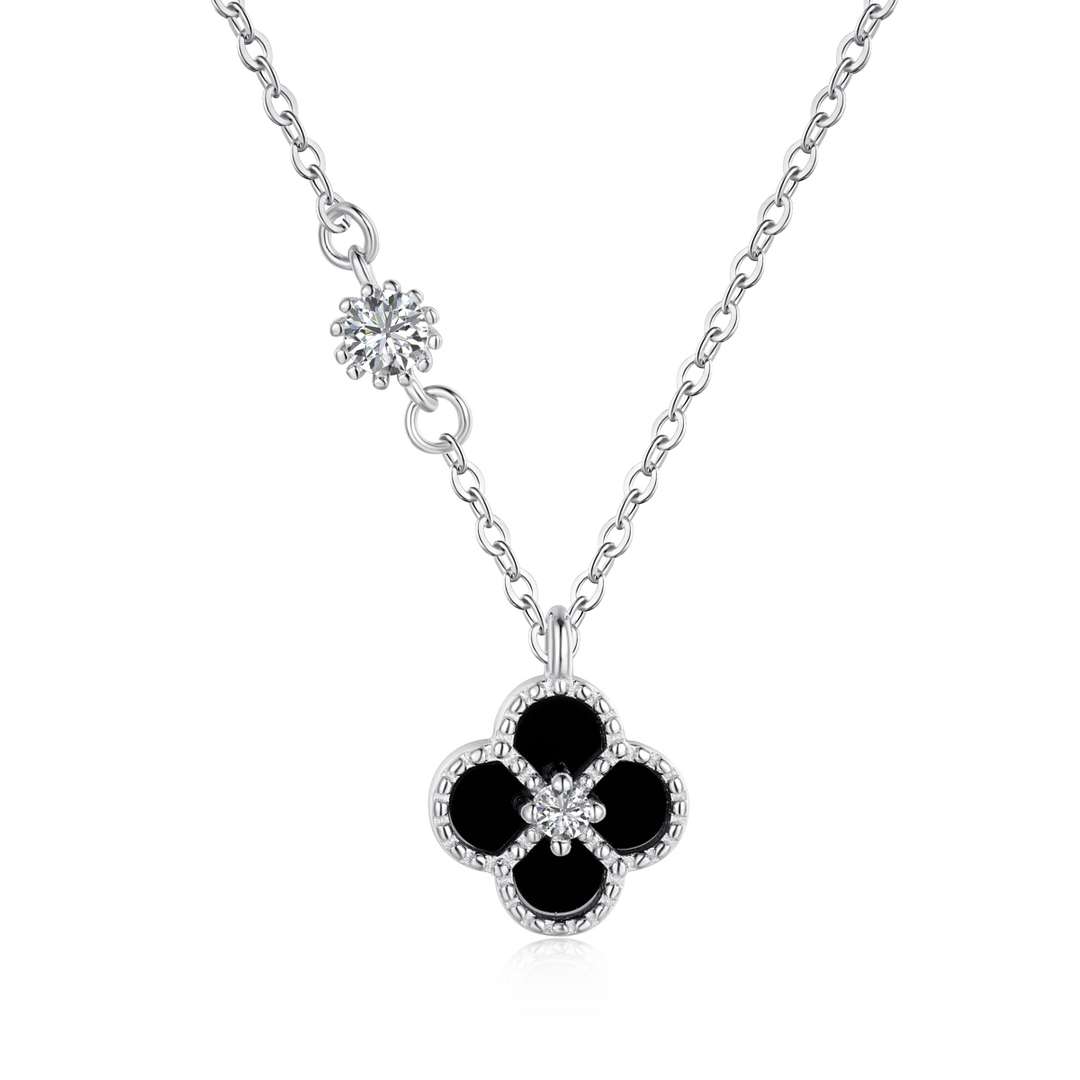 [Royal Jewelry]Delicate Flower Shape Necklace