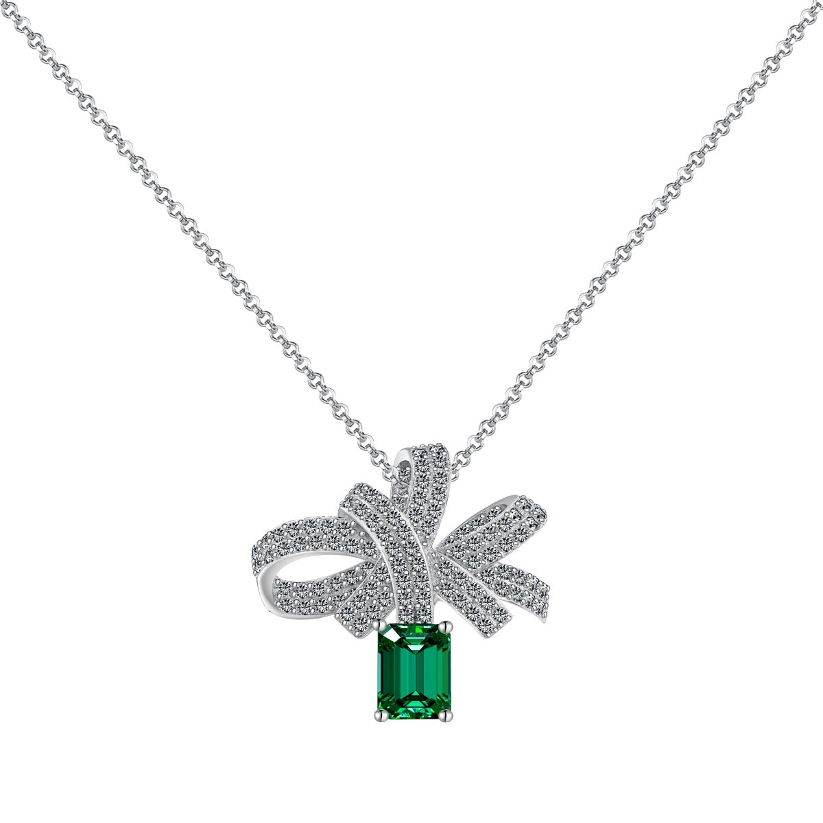 [Royal Jewelry]Luxurious Flower Shape Emerald Cut Necklace